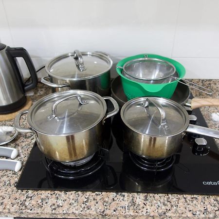 Alvalade Coliving Hub Apartment Lisbon Bagian luar foto
