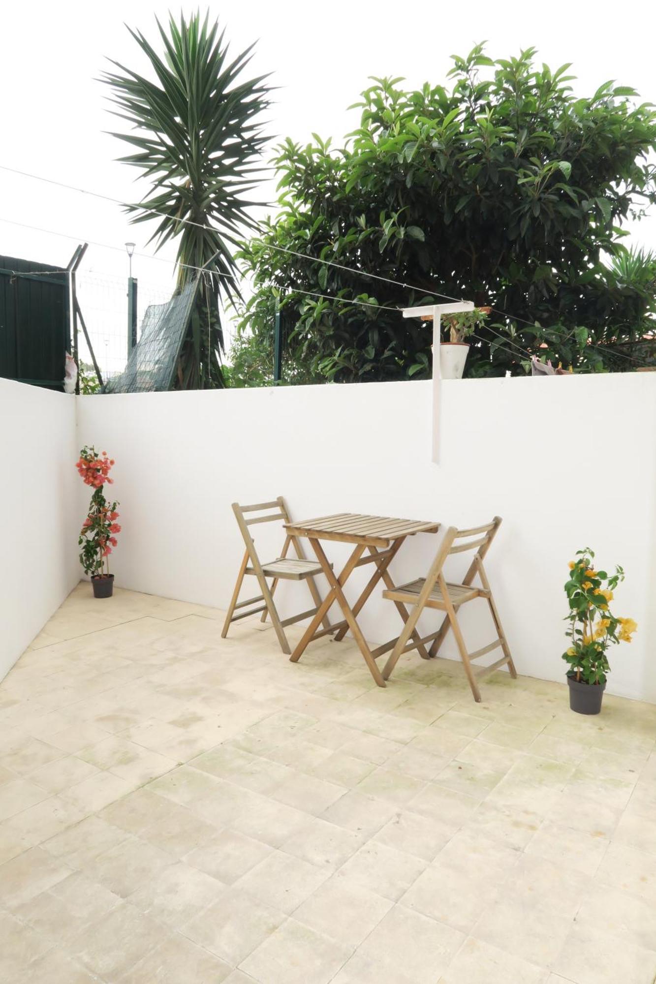Alvalade Coliving Hub Apartment Lisbon Bagian luar foto