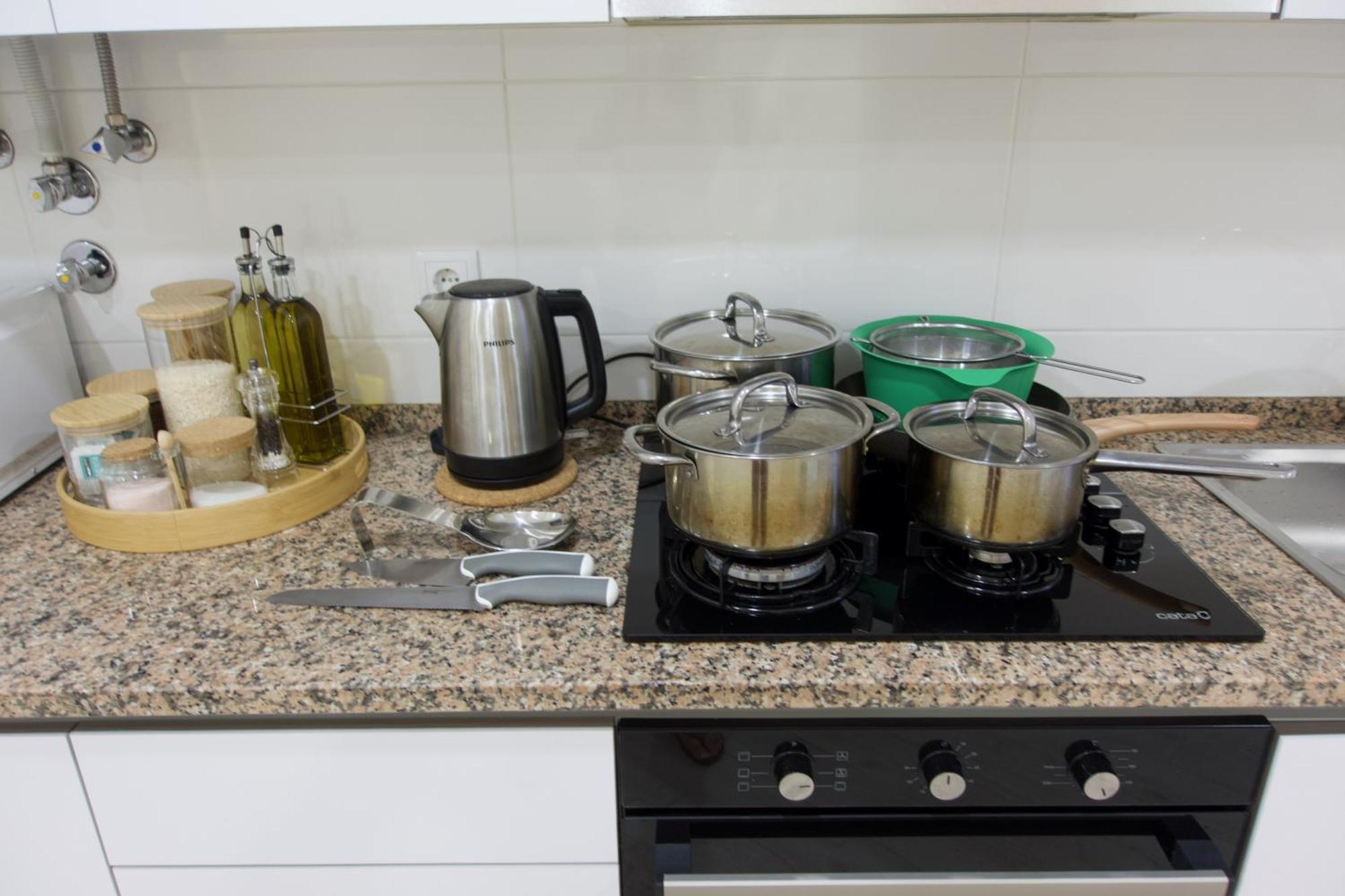 Alvalade Coliving Hub Apartment Lisbon Bagian luar foto